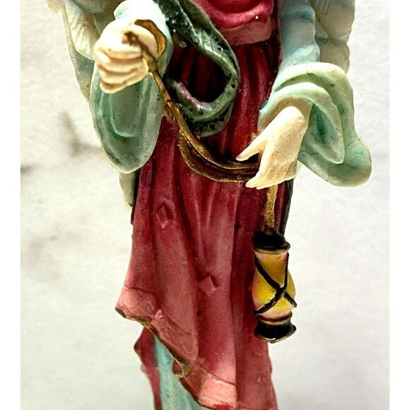 Gantz Resin Standing Angel Holding Lantern Ornament Christmas Decoration - Picture 3 of 4